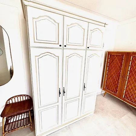 Cozy Studio, Sea View, Old Town, Near Beaches Apartment Antibes